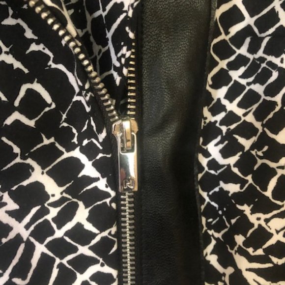 Peter Nygard Jacket - Picture 4 of 6